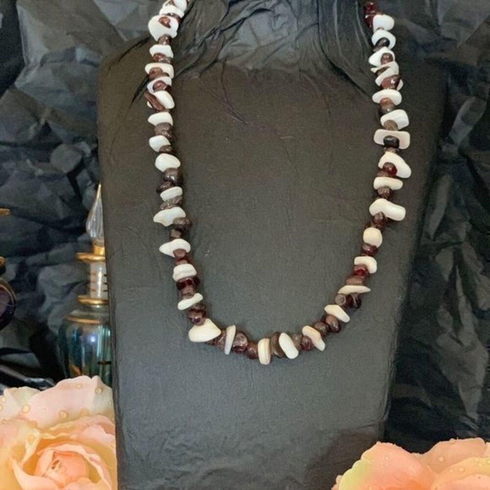 Garnet Chip and Shell Surfer Style Necklace